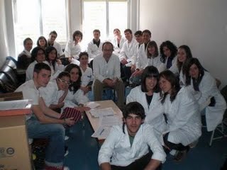 Estudiantes de 1� de medicina en una fota de grupo 2009